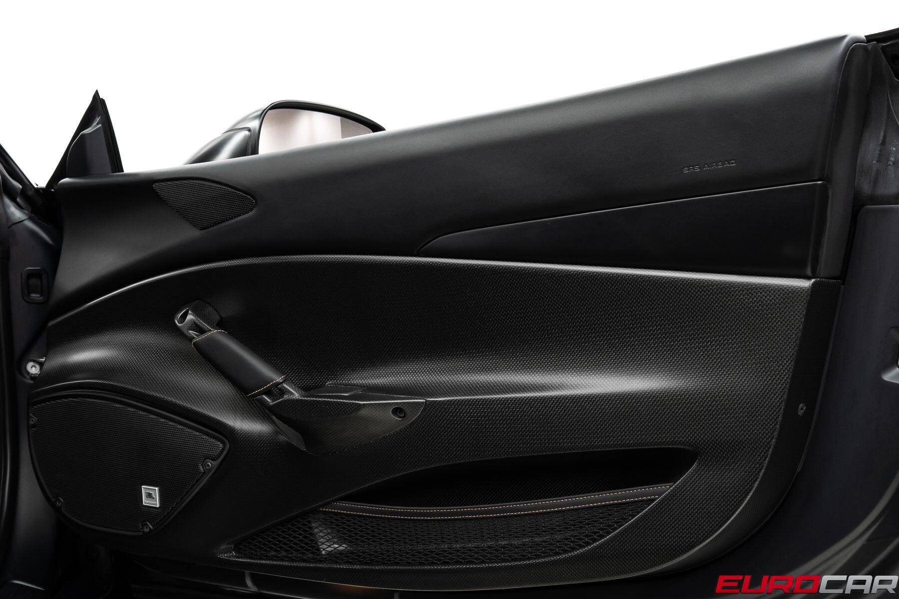 2020 Ferrari 488 Pista *TAILOR MADE * AIRBRUSHED SHIELD * FRONT LIFT*Image 37