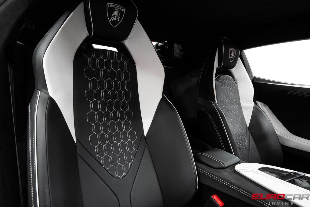 2025 Lamborghini Revuelto *HIGH GLOSS STYLE PACK * FULL PPF*Image 39