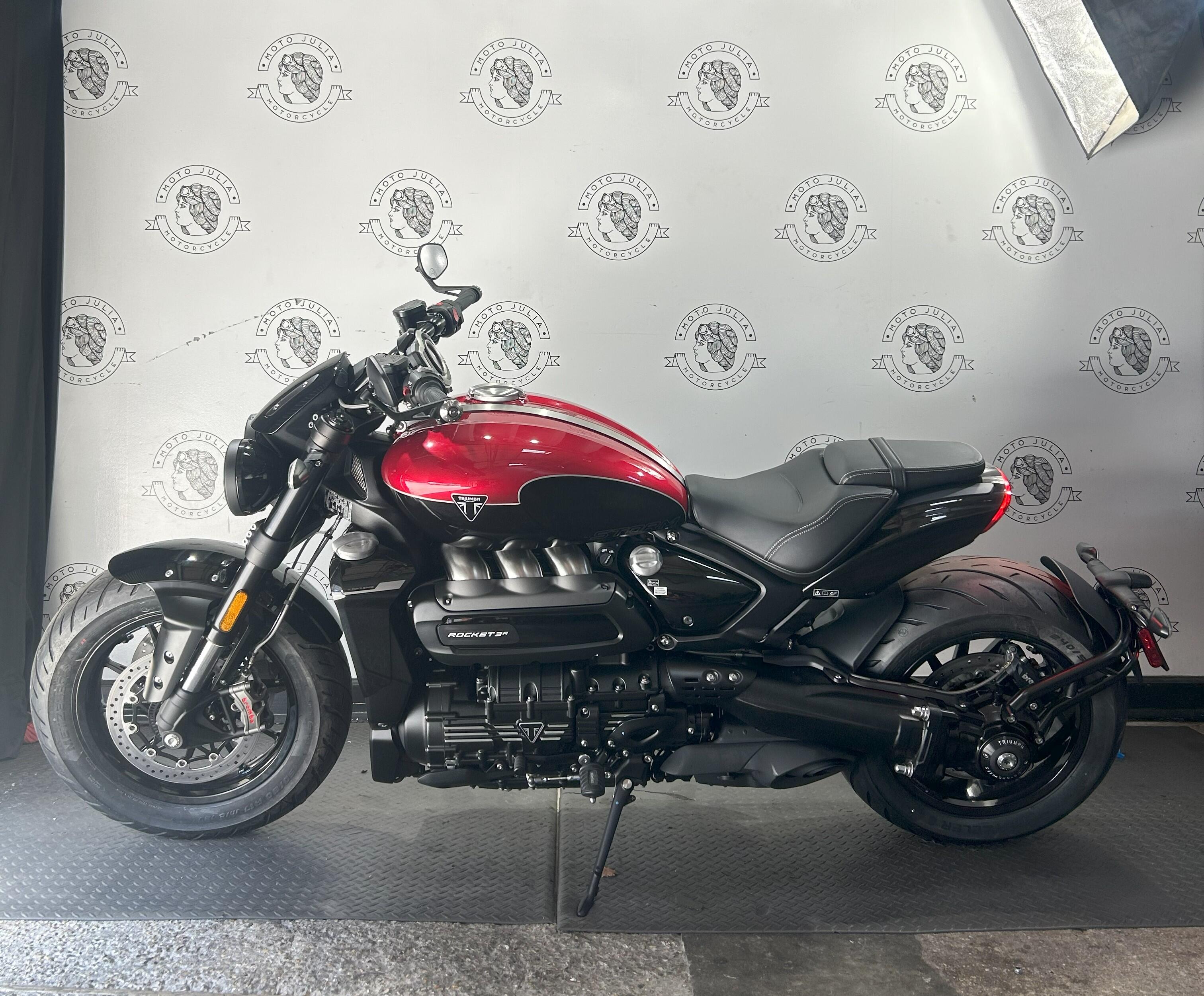 New 2025 Triumph ROCKET 3 STORM R 