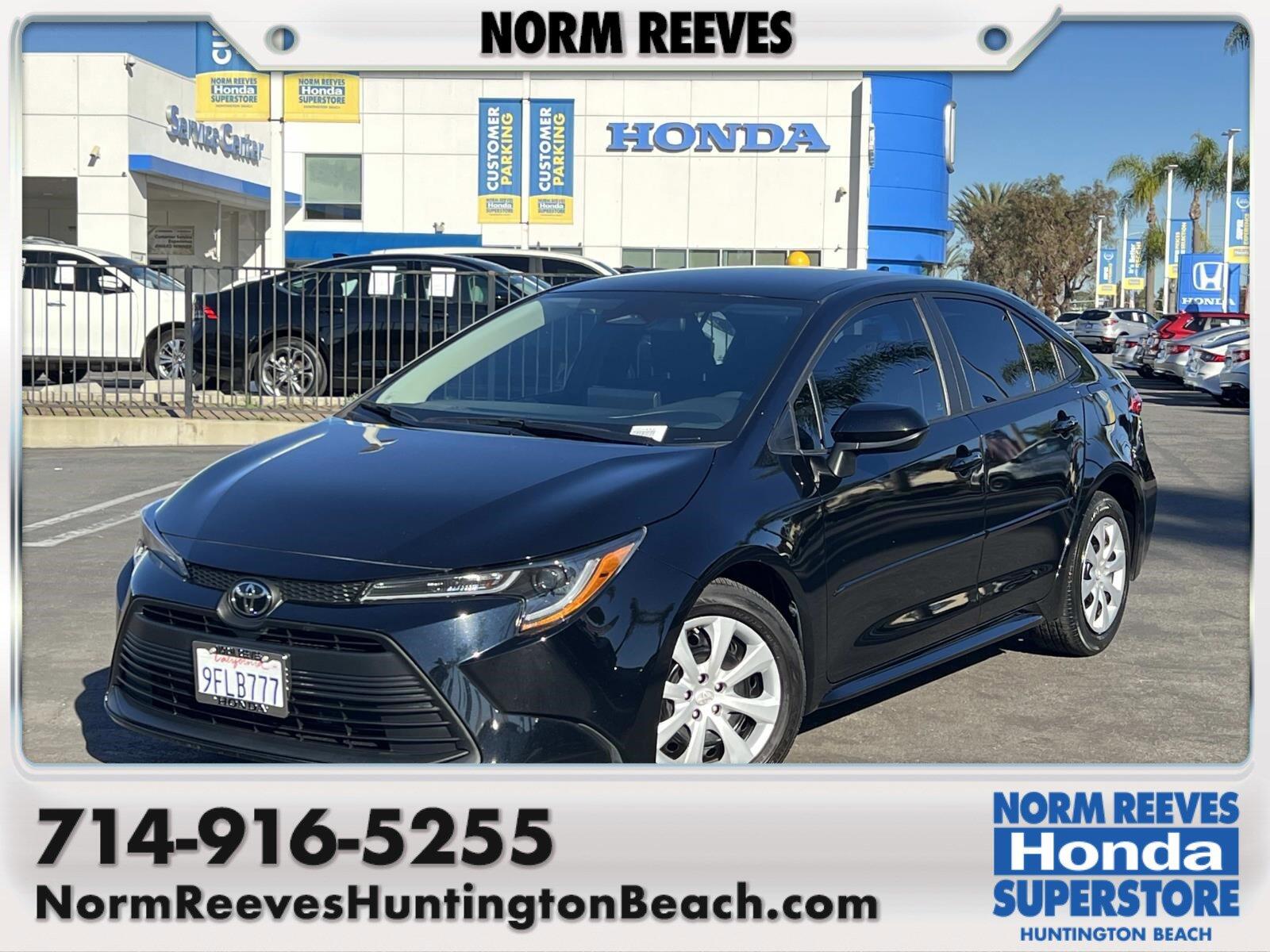 2023 Toyota Corolla LE's photo