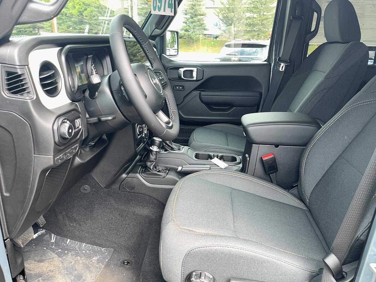 2025 Jeep Wrangler 4-Door Sport S - Photo 12