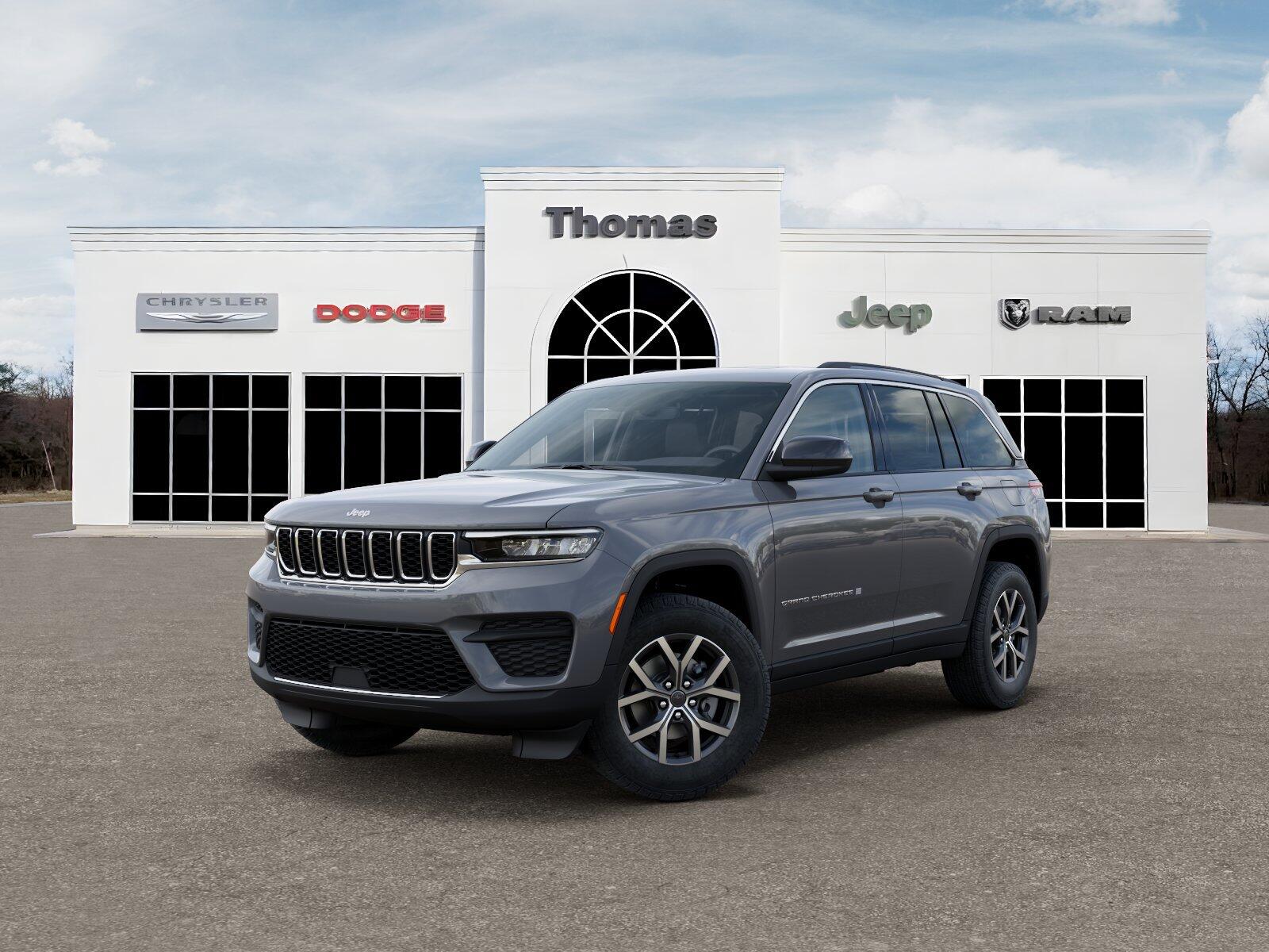 2027 Jeep Grand Cherokee Grand Cherokee Laredo X 4x4