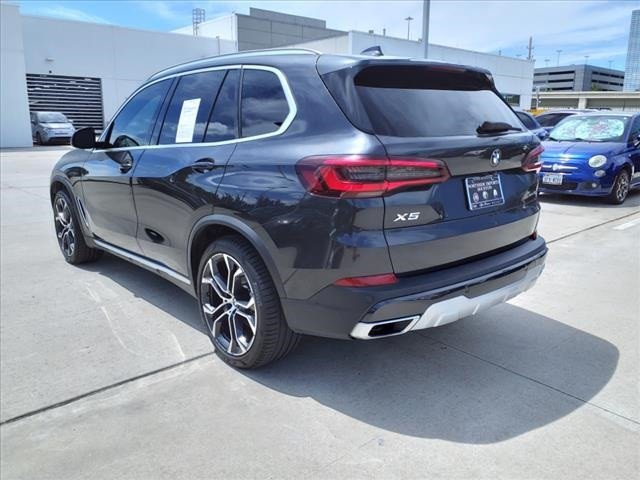 Used 2021 BMW X5 40i with VIN 5UXCR4C02M9H56941 for sale in Spring, TX