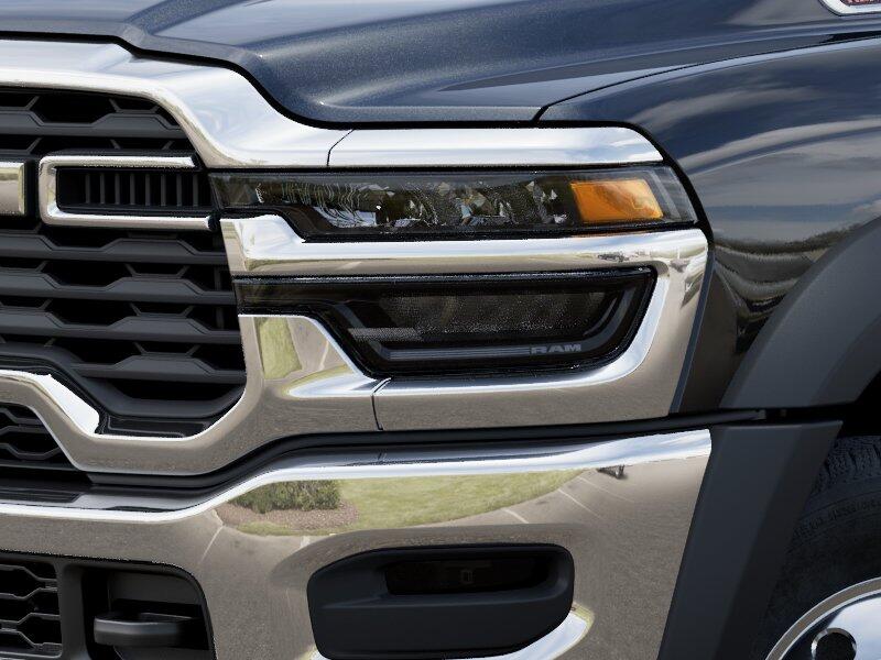 2025 RAM 3500 Chassis Tradesman - Photo 20
