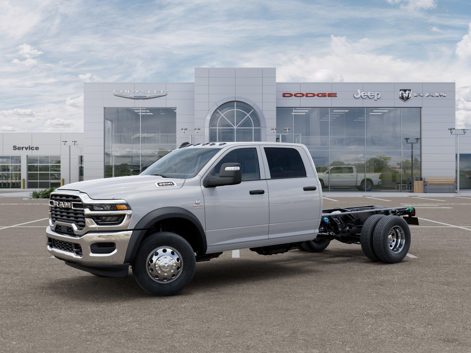 2025 RAM 3500 Chassis Tradesman - Photo 19