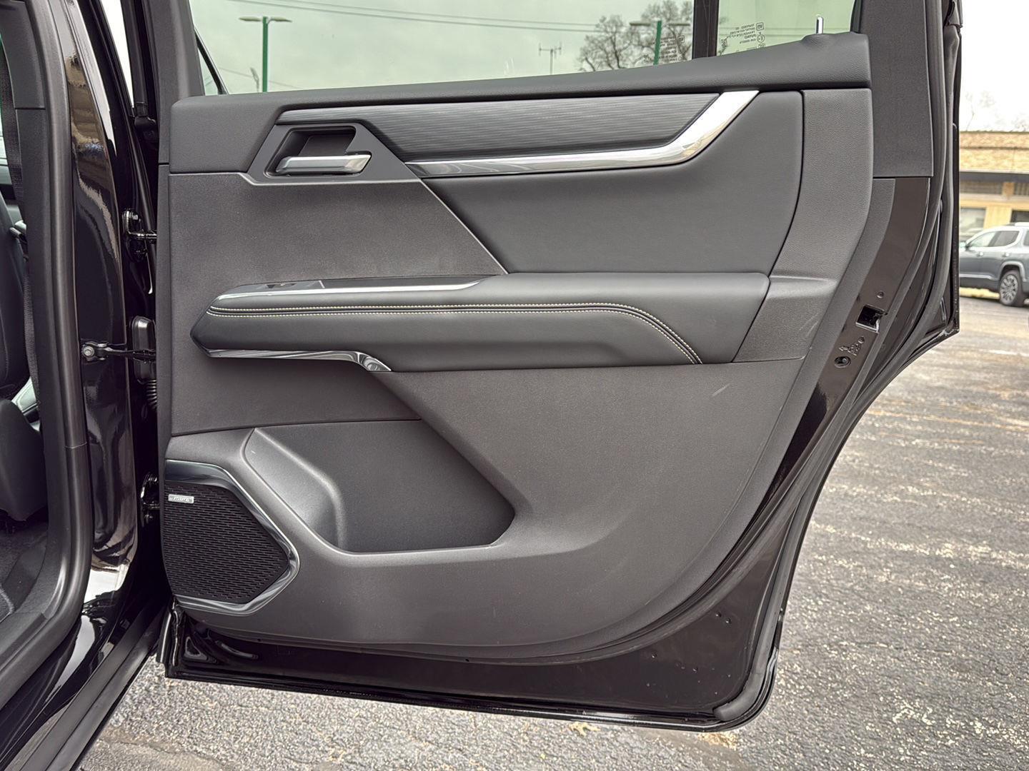2026 GMC Acadia Elevation - Photo 25
