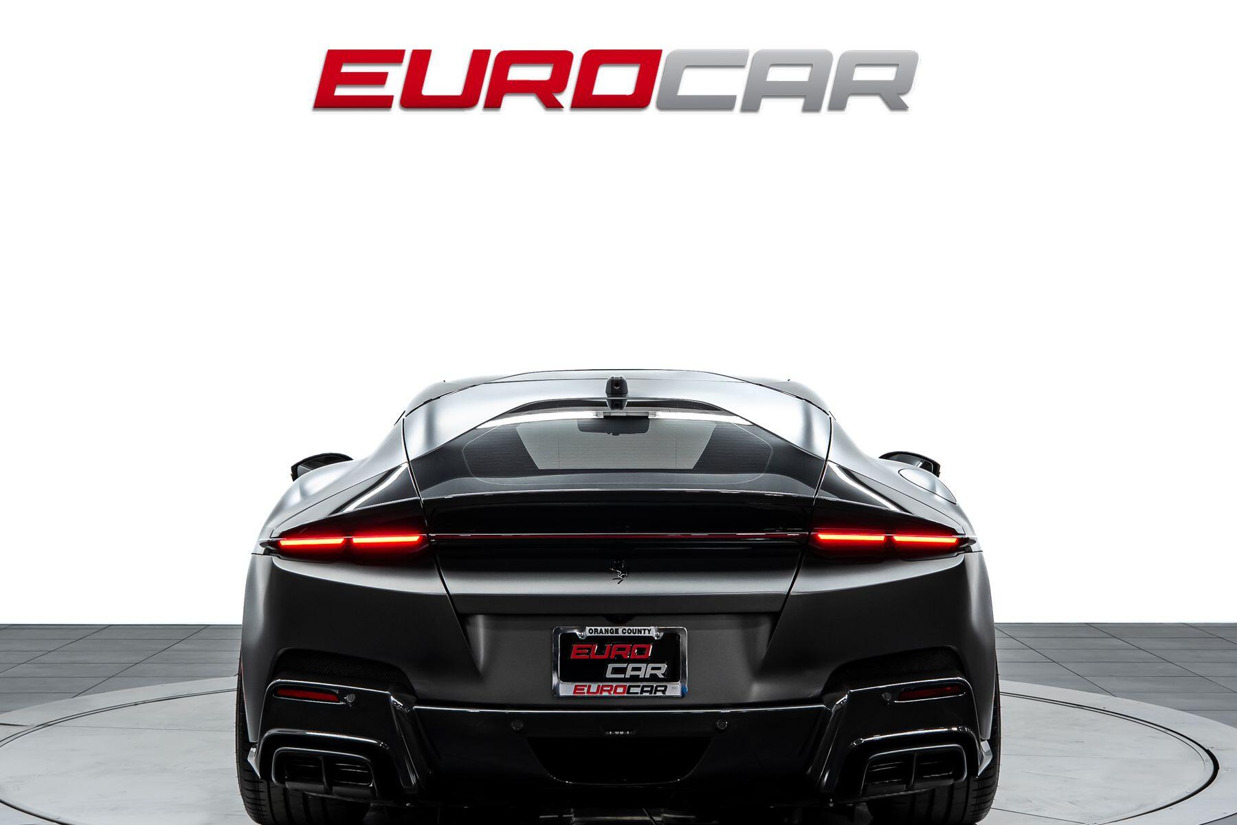 2025 Ferrari 12Cilindri *HUGE CARBON OPTIONS * AIRBRUSHED SHIELD*Image 4