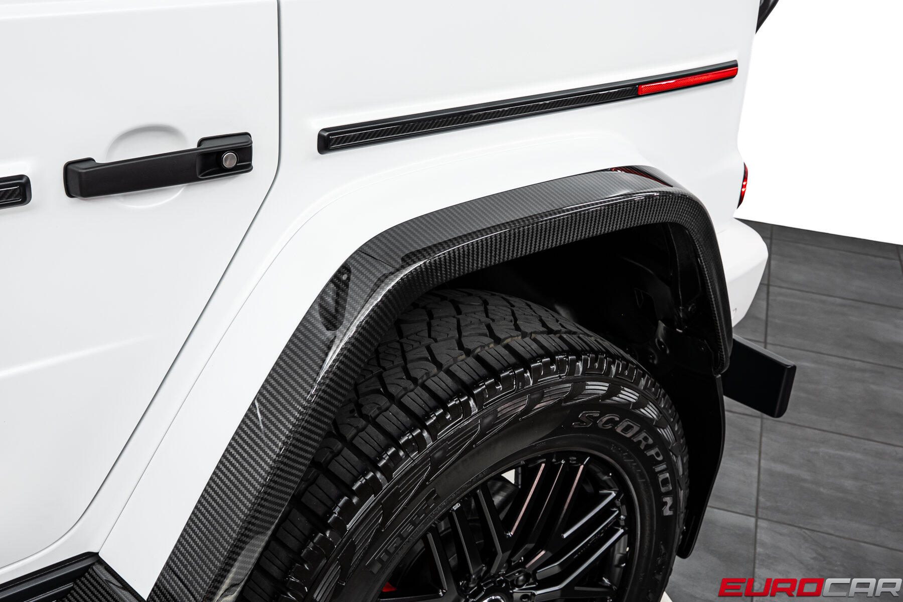 2023 Mercedes-Benz G-Class G 63 AMG 4x4&sup2; *NIGHT PACK MAGNO * SUNROOF*Image 19