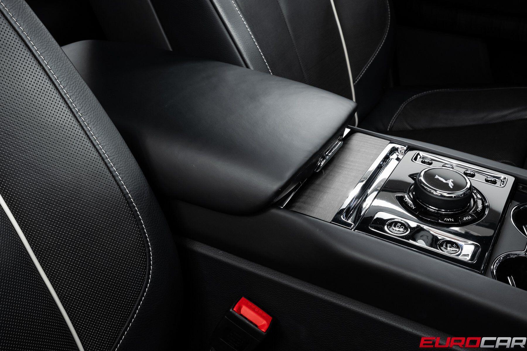2020 Rolls-Royce Cullinan *PANORAMIC SUNROOF * IMMACULATE CONDITION*Image 30