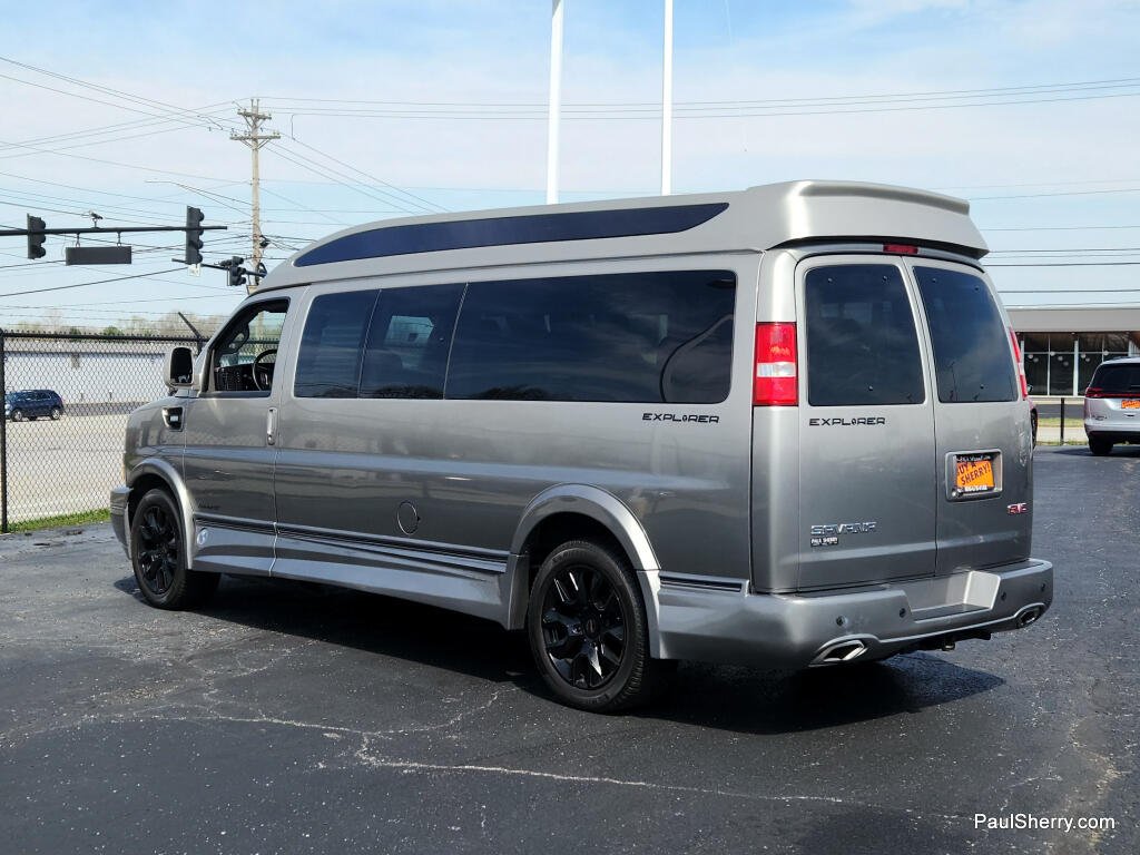 2023 GMC Savana Cargo Work Van - Photo 23