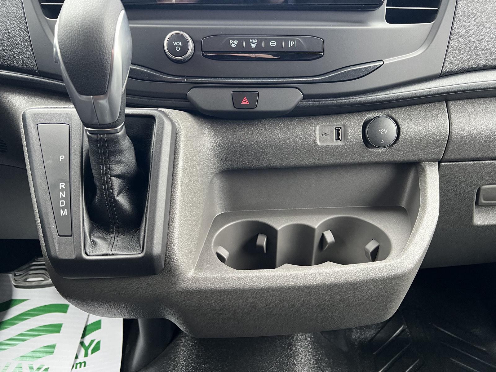 2026 Ford Transit Van Base - Photo 31