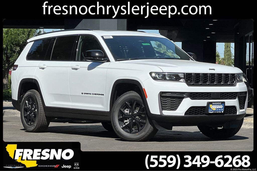 2026 Jeep Grand Cherokee L Laredo Altitude 4x4's photo
