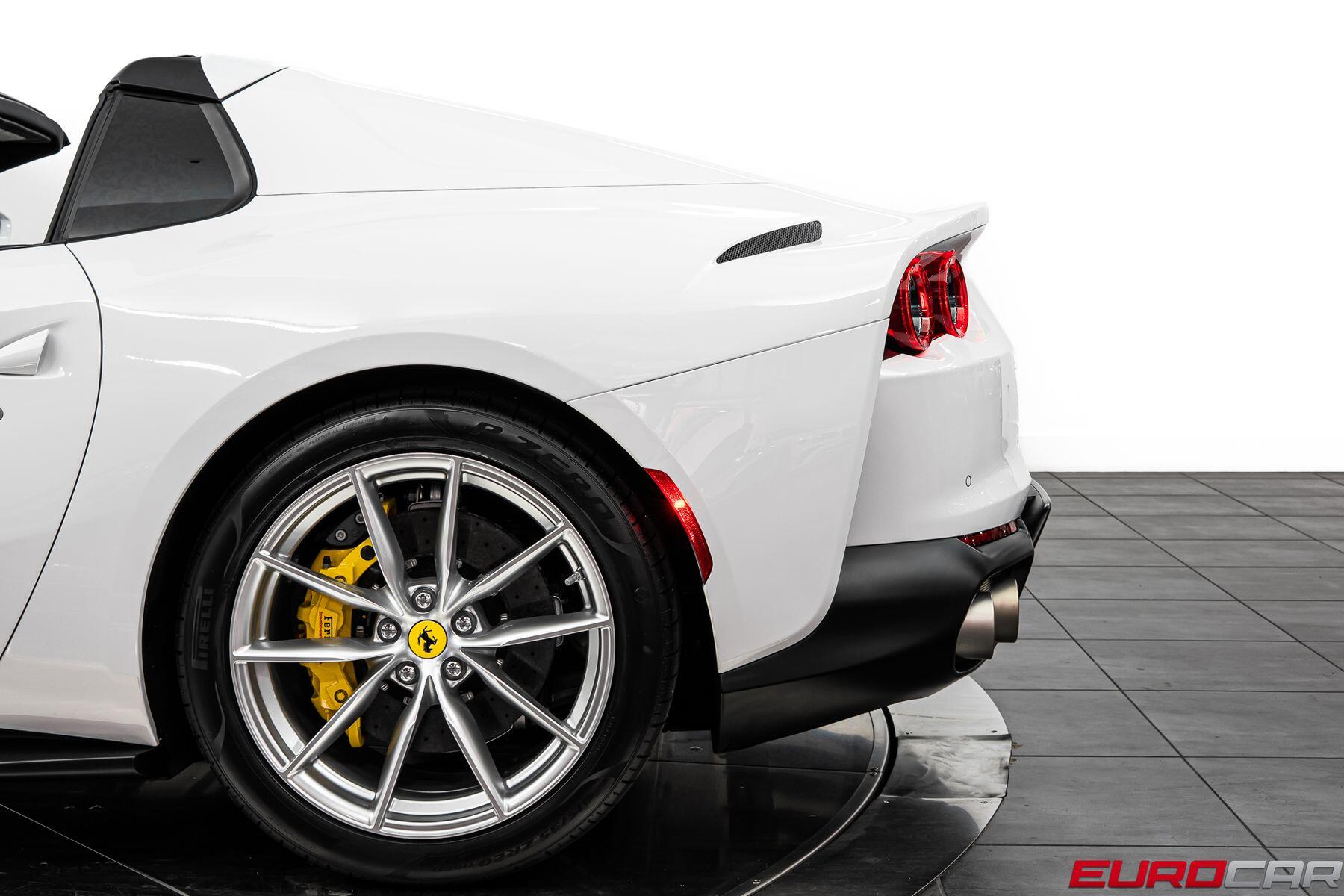 2022 Ferrari 812 GTS *CARBON STEERING WHEEL * FRONT LIFT*Image 18