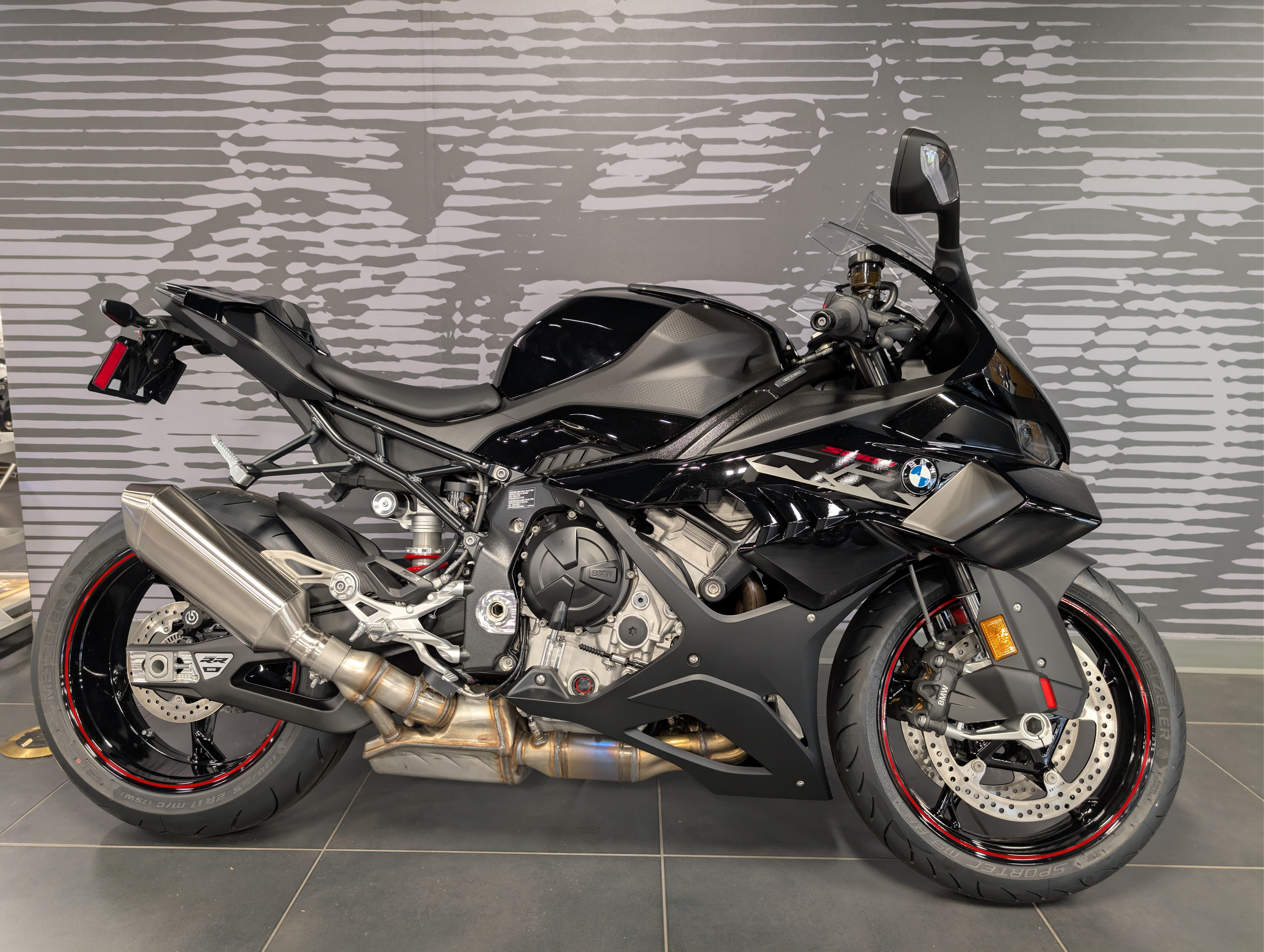 2026 BMW S 1000 RR