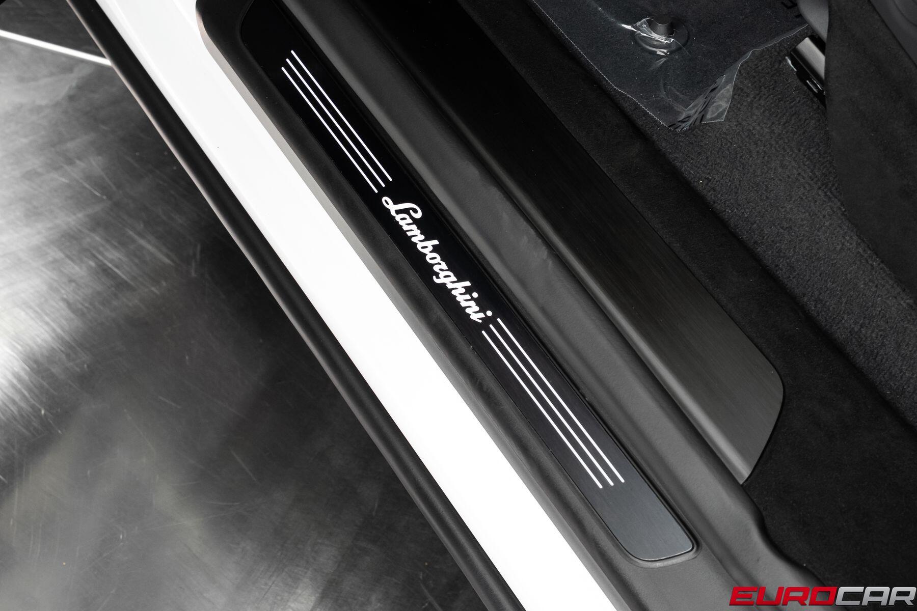 2024 Lamborghini Urus Performante *HUGE CARBON FIBER OPTIONS*Image 54