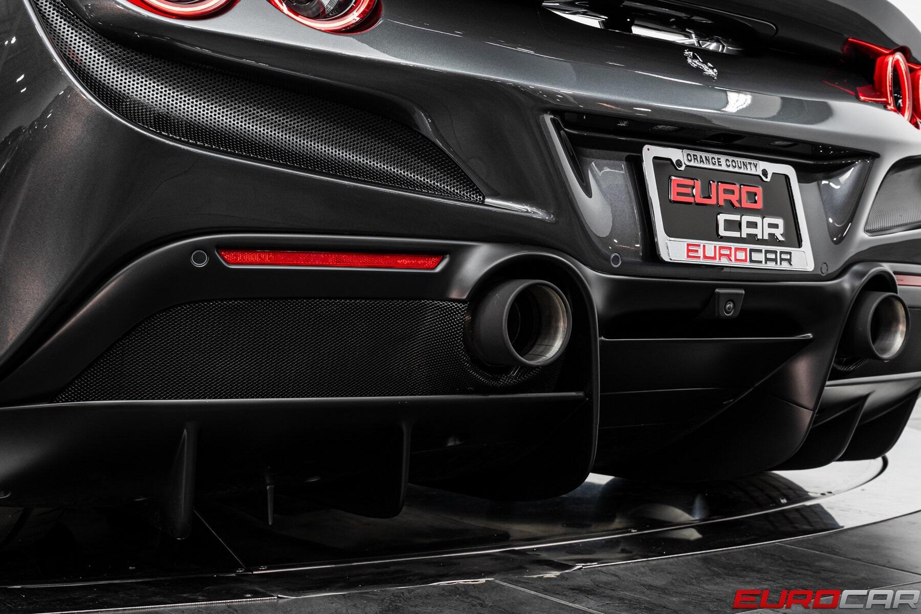 2022 Ferrari F8 Spider *HUGE CARBON OPTIONS * PASSENGER DISPLAY*Image 26