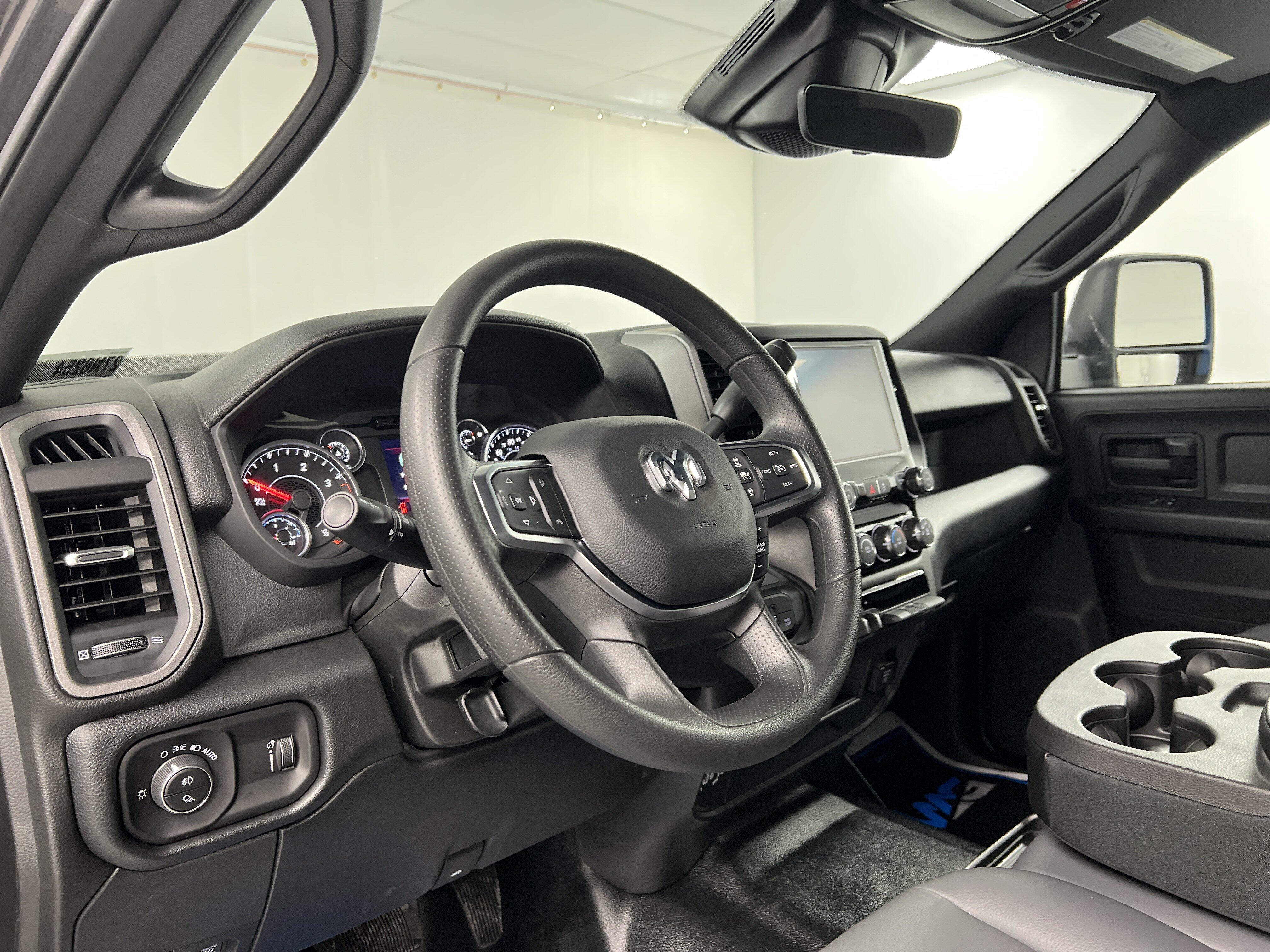 2027 RAM Ram 3500 Pickup Tradesman - Photo 13