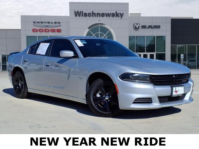 Used 2022 Dodge Charger SXT with VIN 2C3CDXBG5NH135051 for sale in Huntsville, TX