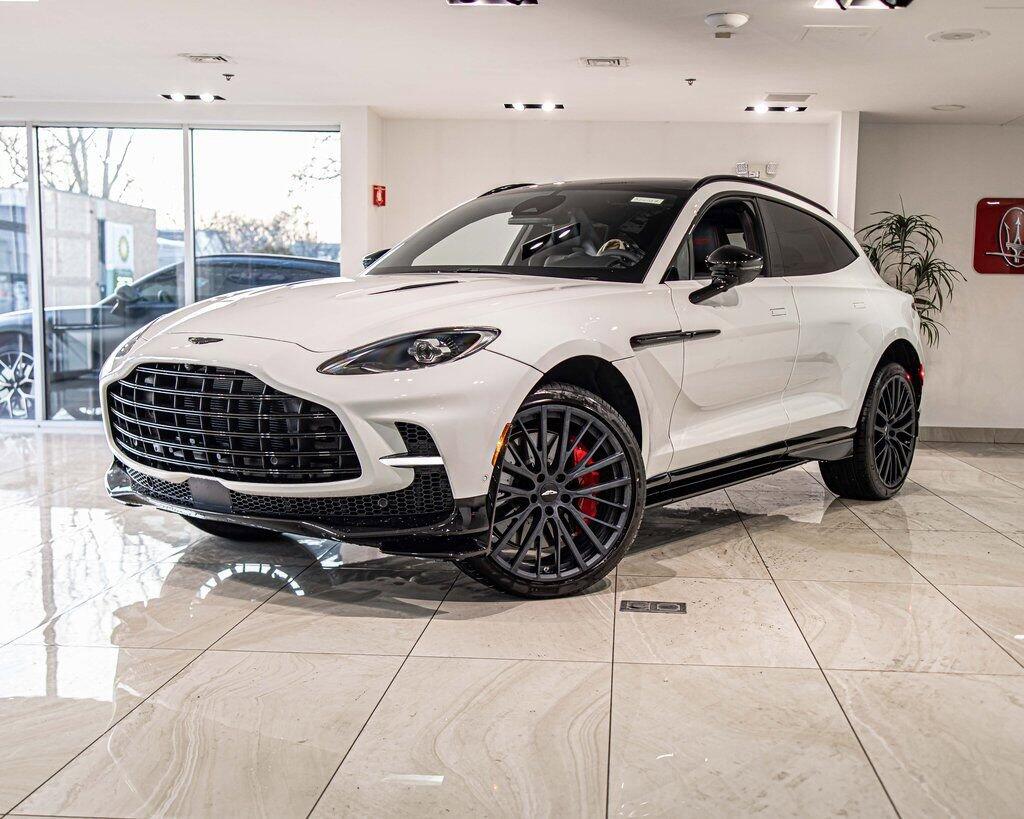 2026 Aston Martin DBX 707