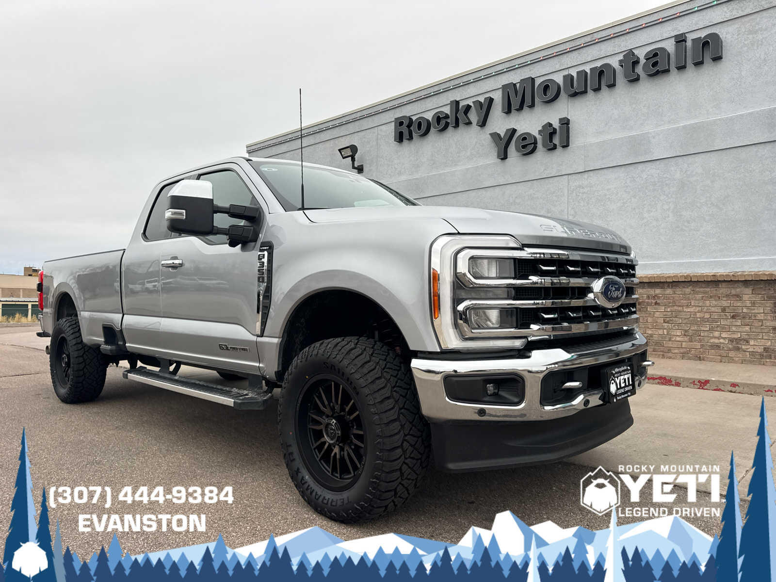 2023 Ford F-350 Super Duty Lariat's photo