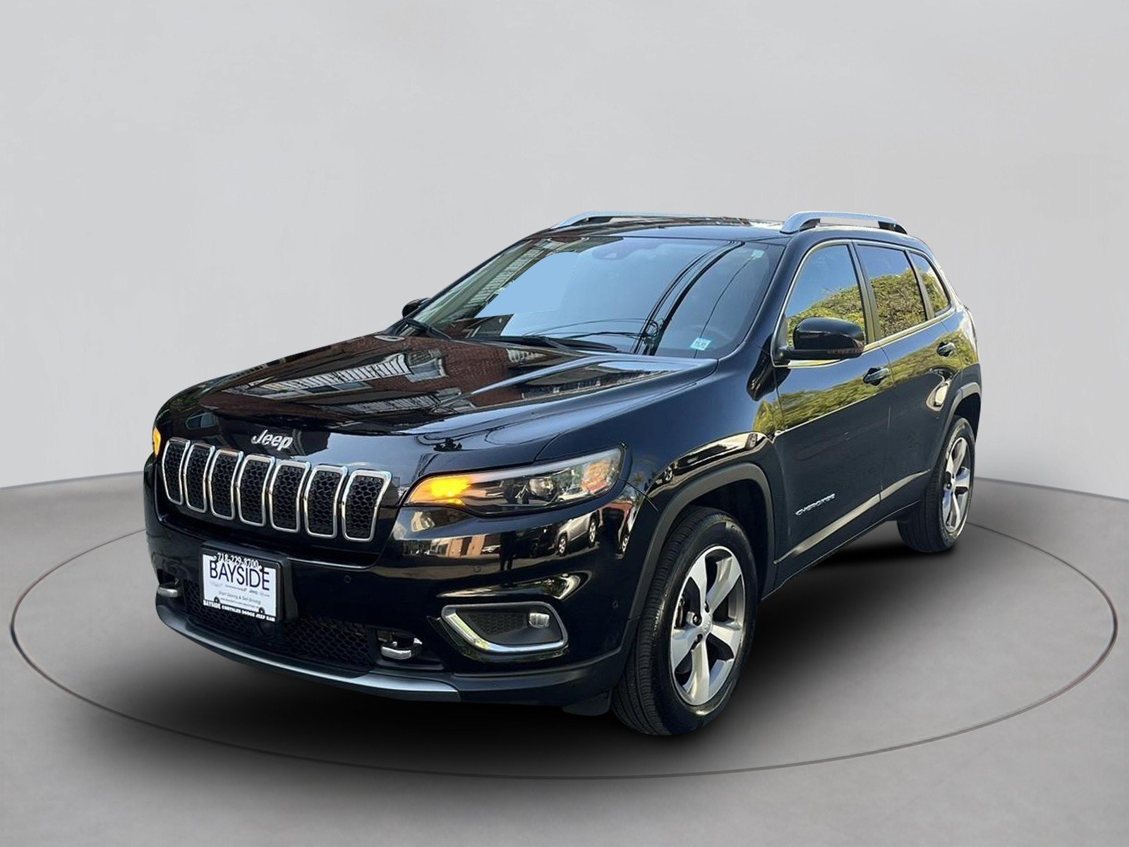 Used 2021 Jeep Cherokee Limited with VIN 1C4PJMDXXMD127587 for sale in Bayside, NY