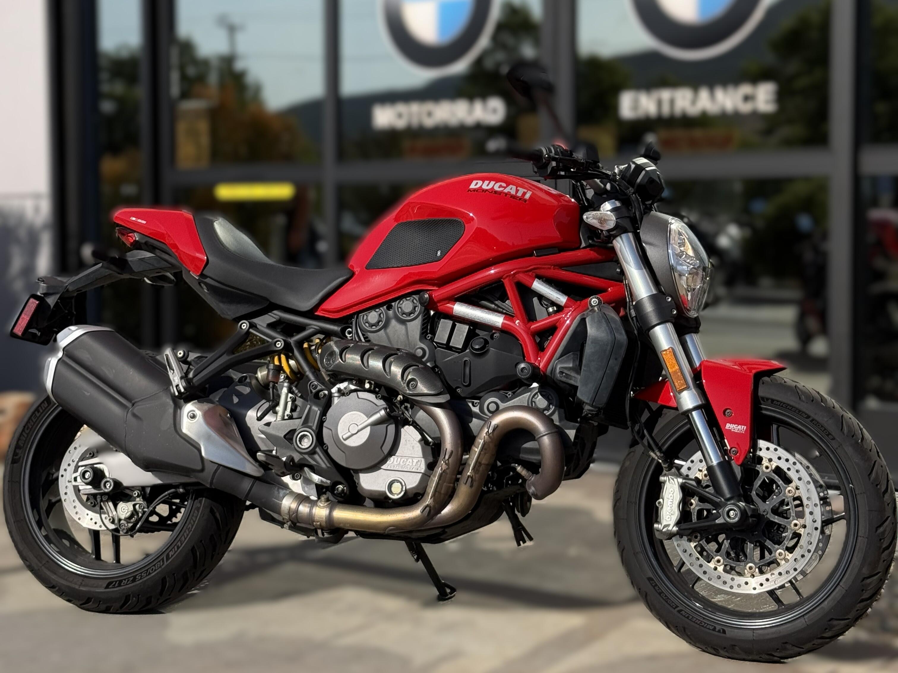 2020 Ducati M821