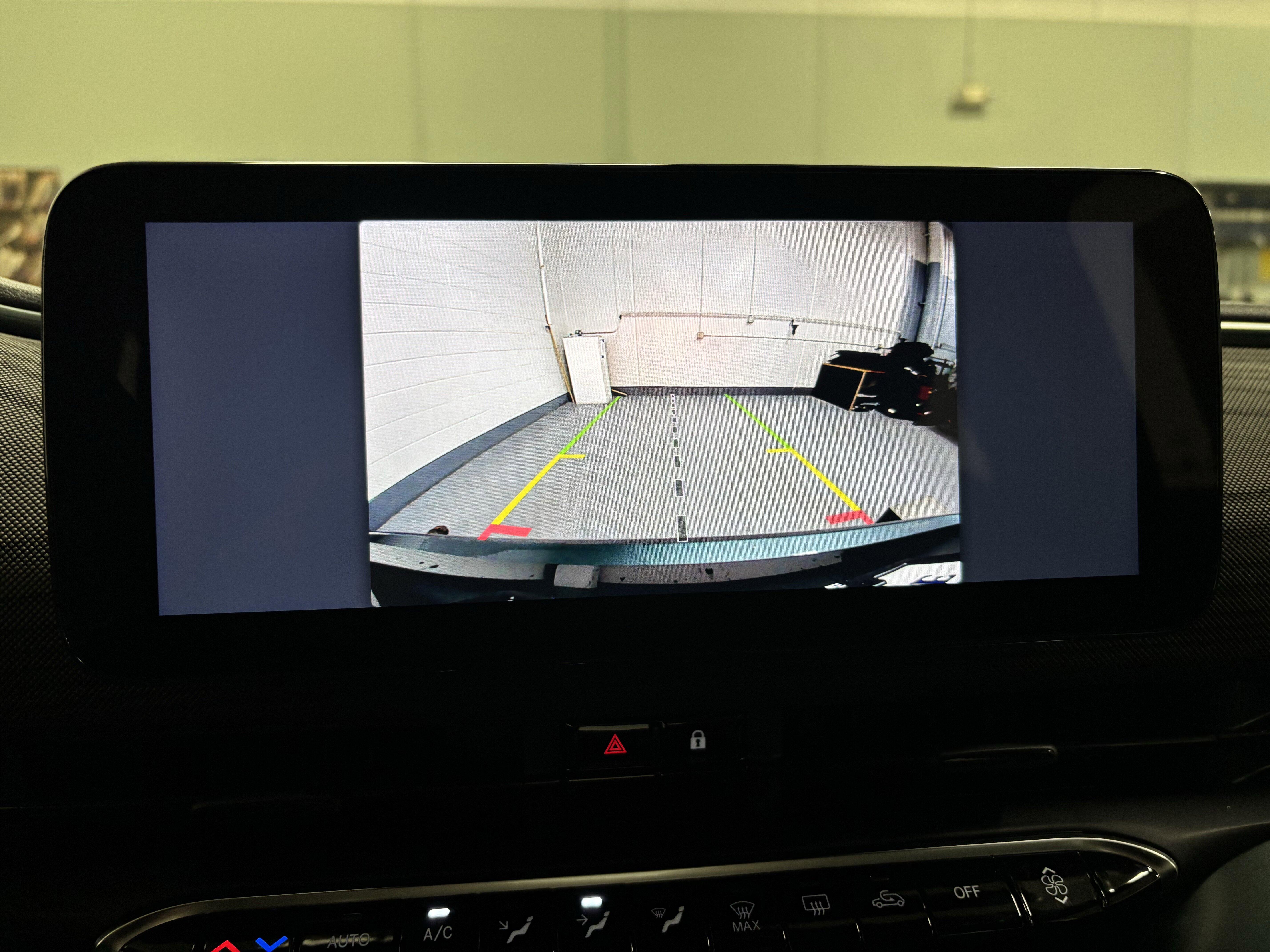 2025 FIAT 500e Base - Photo 16