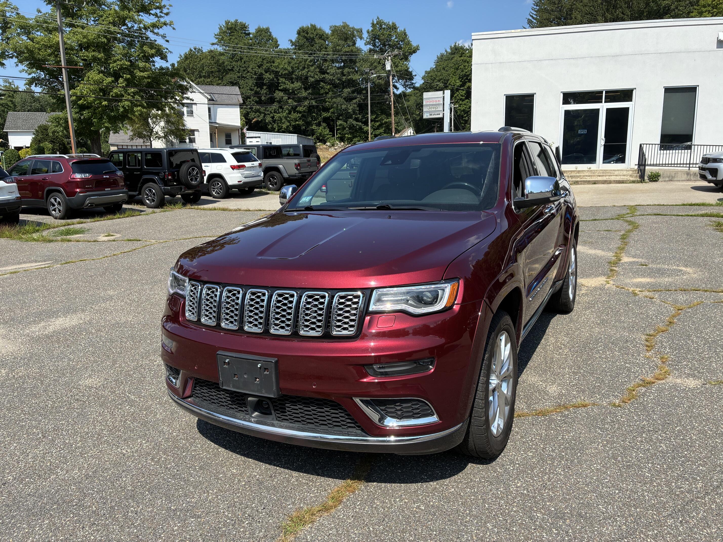 2019 Jeep Grand Cherokee Summit