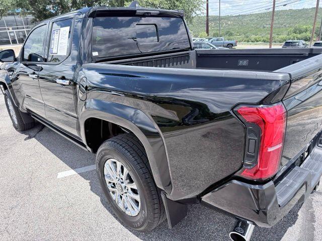 2025 Toyota Tacoma Limited - Photo 19
