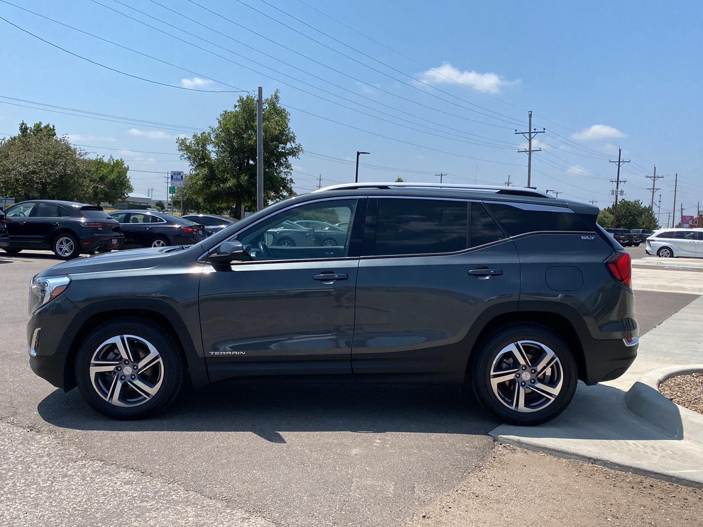 Used 2020 GMC Terrain SLT with VIN 3GKALPEV4LL118878 for sale in Garden City, KS