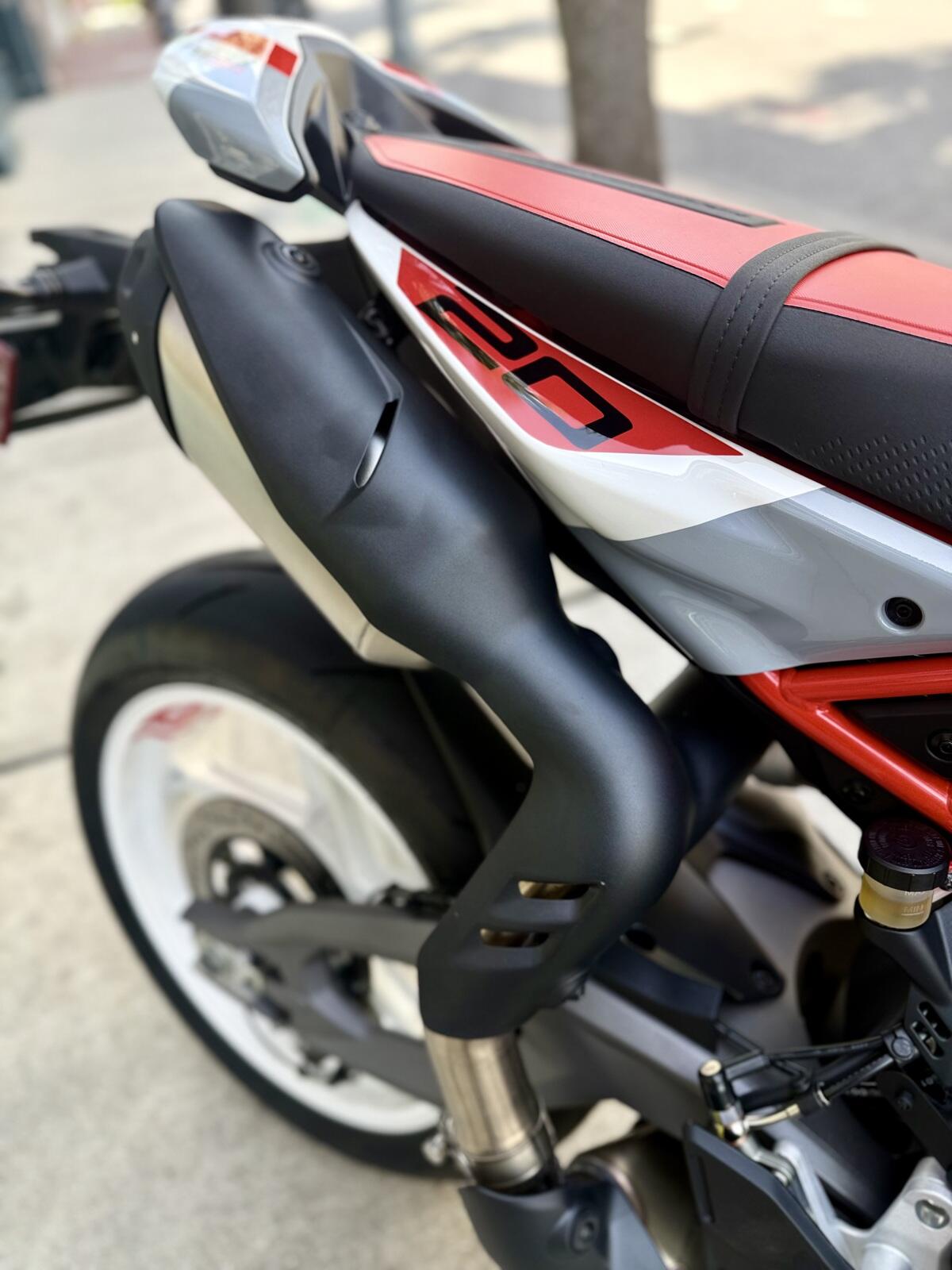 New 2027 Ducati HYPERMOTARD V2 SP 