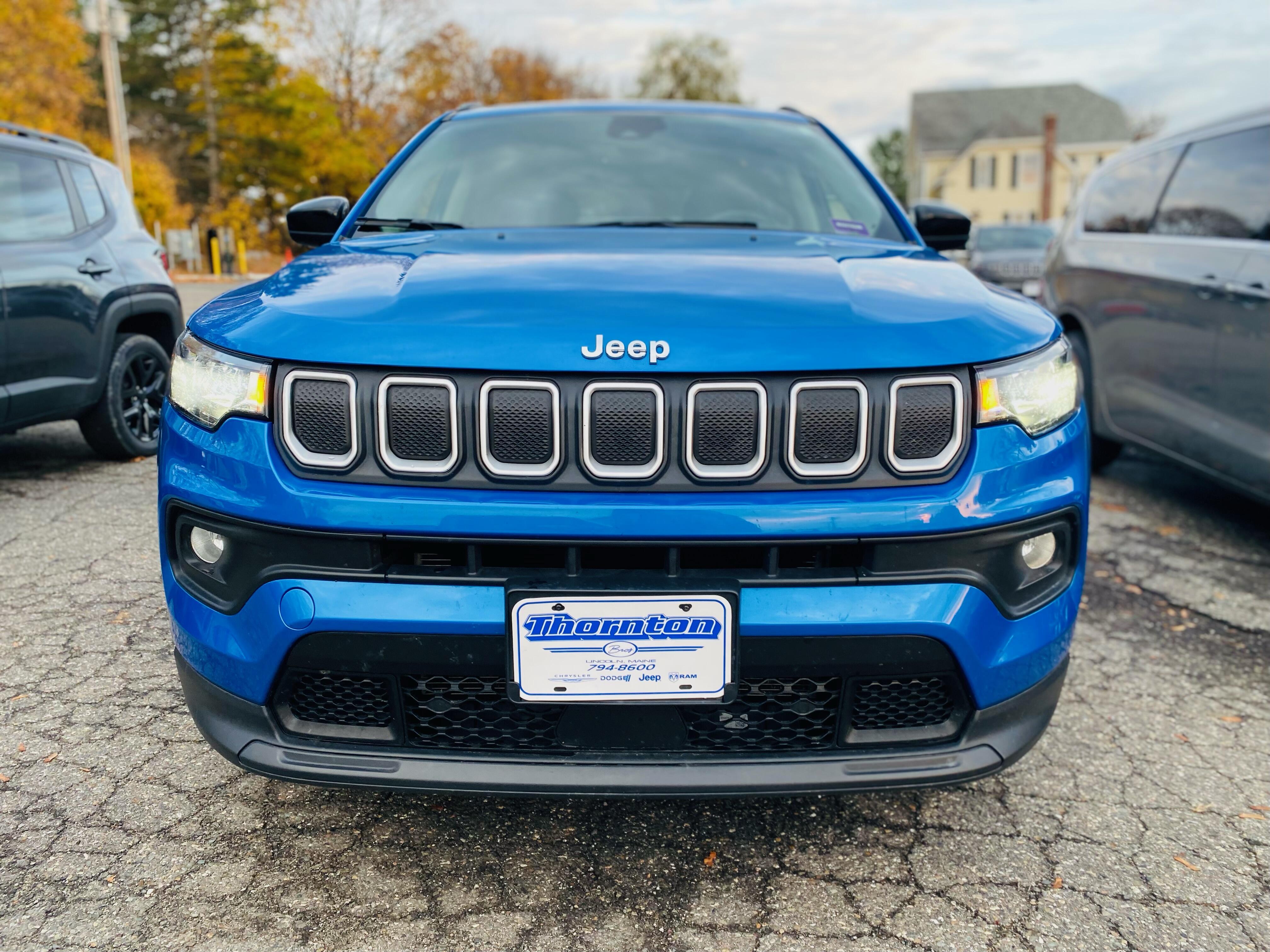 Certified 2022 Jeep Compass Latitude with VIN 3C4NJDBB8NT105288 for sale in Lincoln, ME