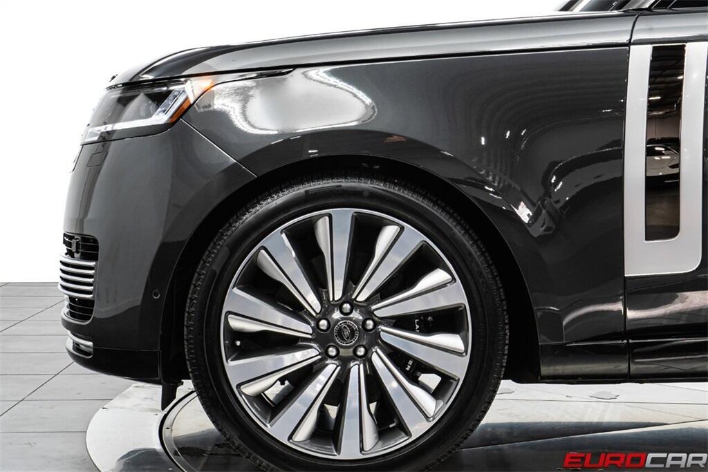 Used 2025 Land Rover Range Rover SV *EXECUTIVE CLASS REAR SEATS*Image 13