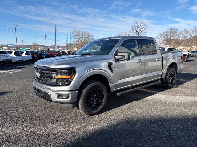 2025 Ford F-150 XLT's photo