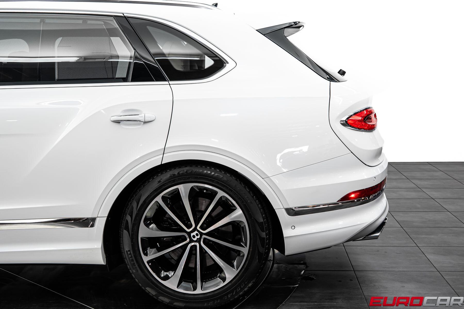 2023 Bentley Bentayga EWB Azure *REAR THEATER * FRONT SEAT COMFORT SPEC*Image 15