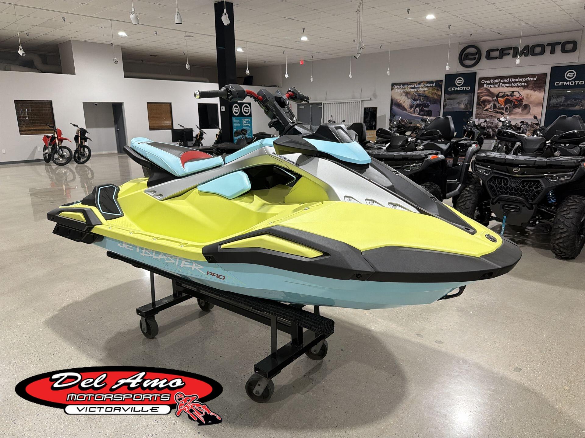 2025 Yamaha JETBLASTER PRO (3UP)
