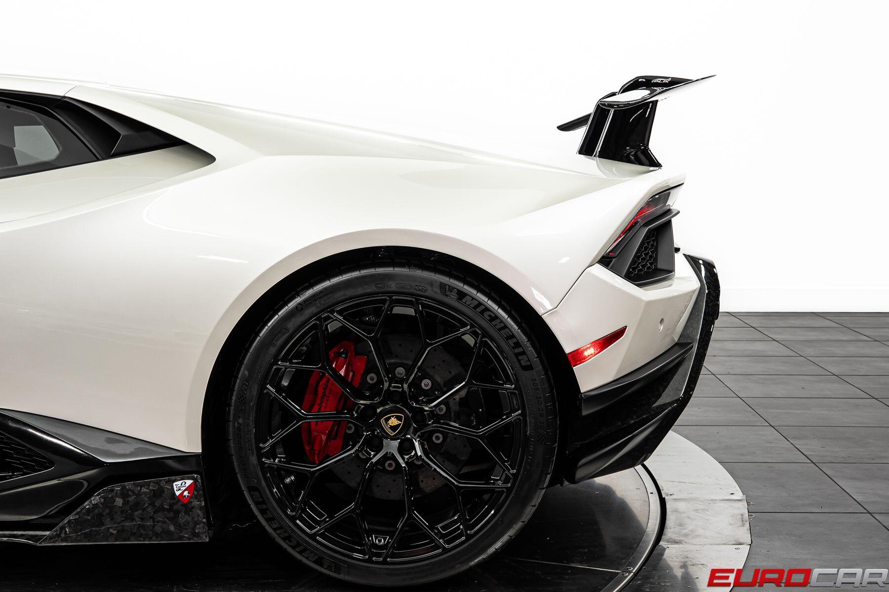 2018 Lamborghini Huracan Performante *CARBON BUCKET SEATS * FRONT PPF*Image 18