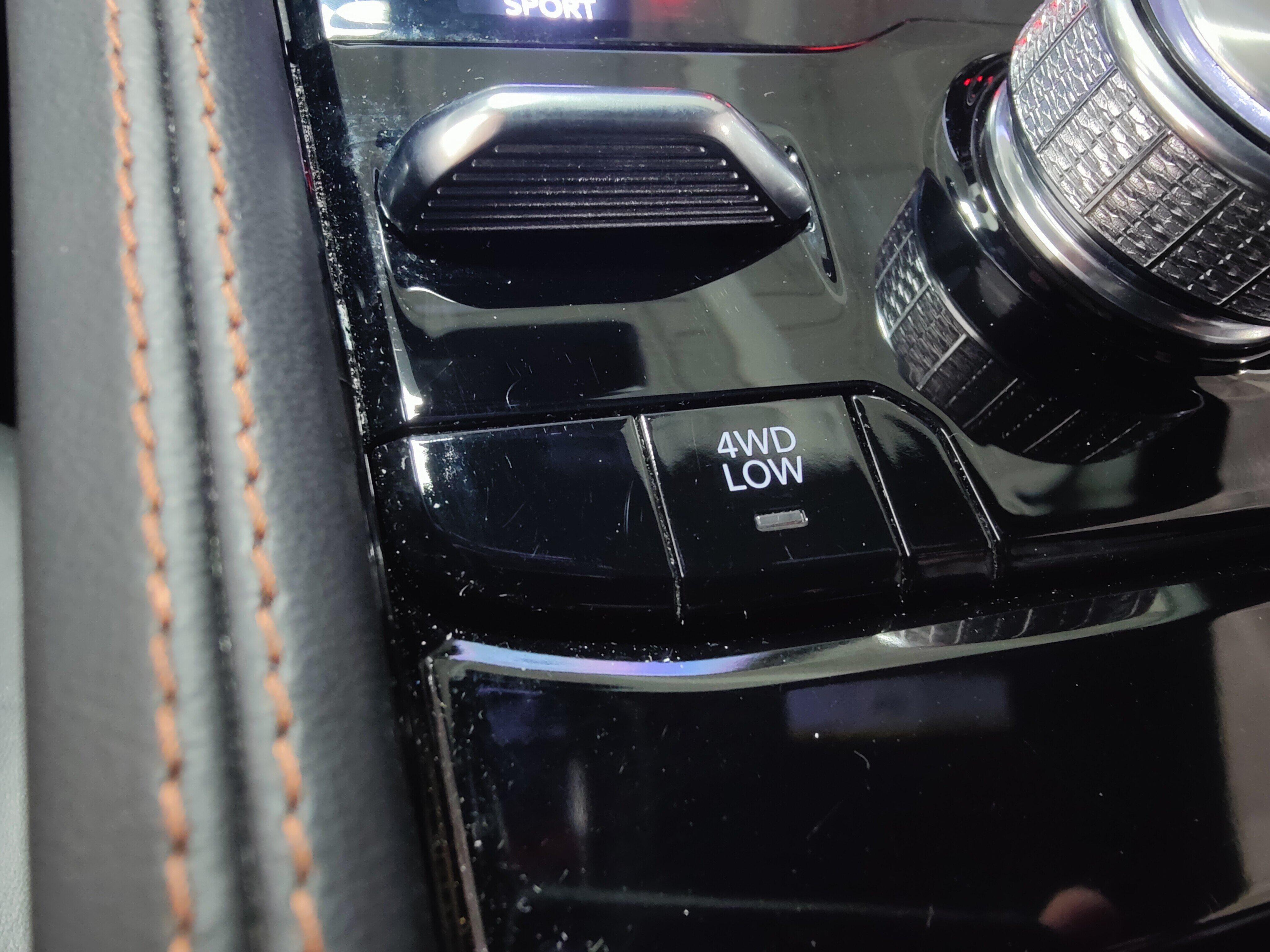 2024 Jeep Grand Cherokee Summit Reserve 4xe - Photo 24