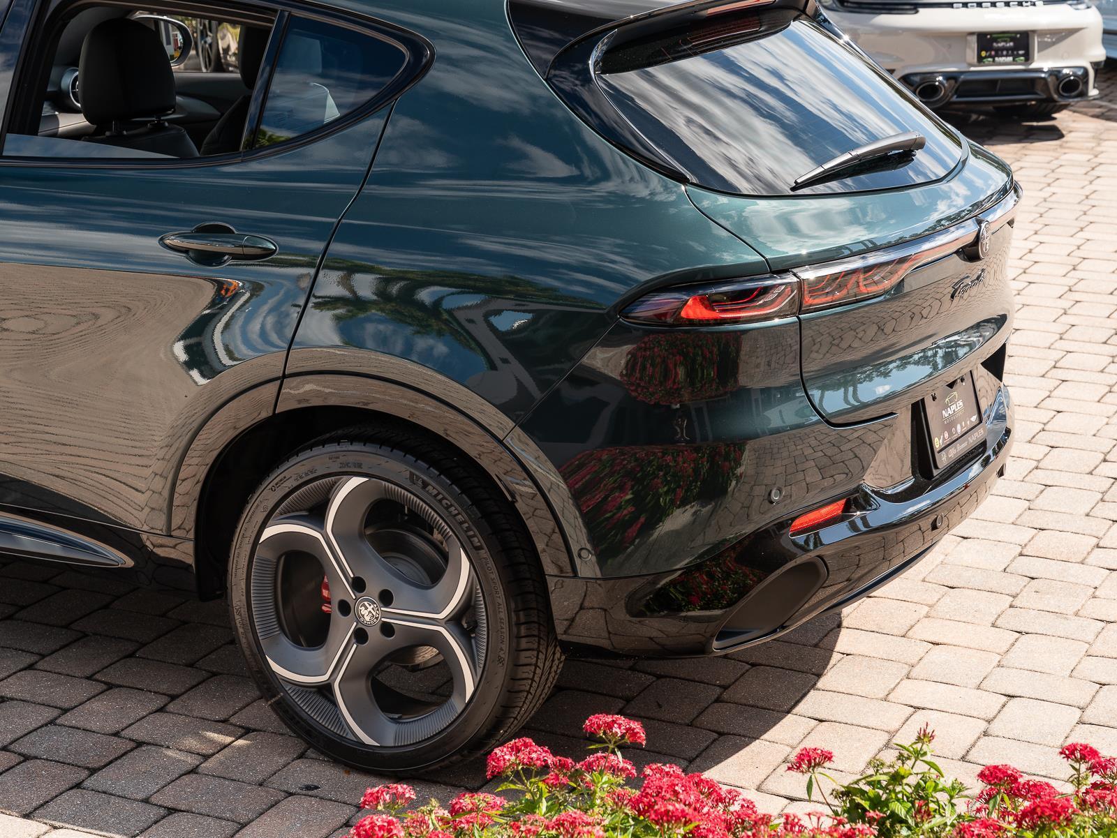 New 2026 Alfa Romeo Tonale Veloce Awd