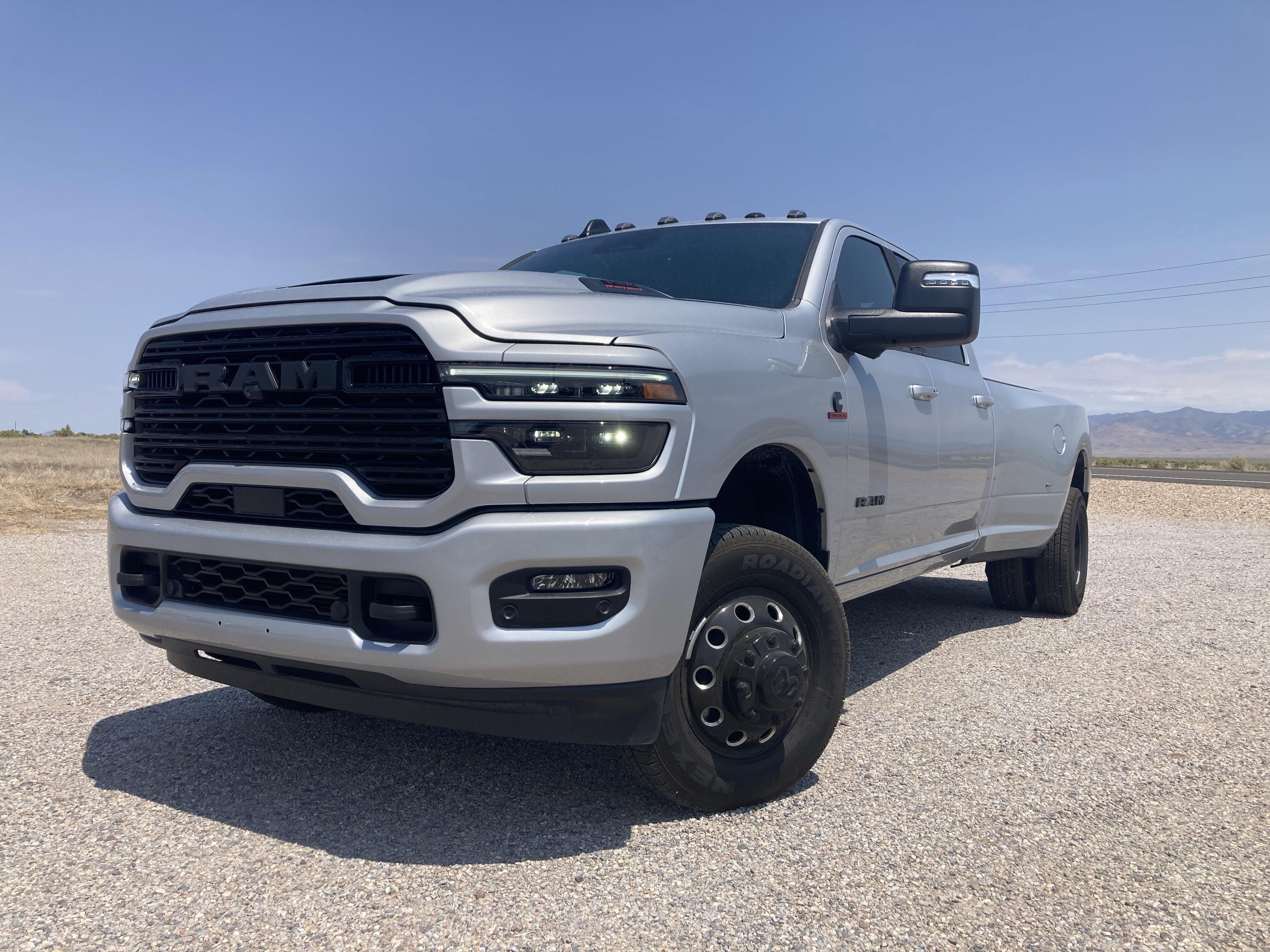 2026 RAM 3500 3500 Laramie Crew Cab 4x4 8' Box
