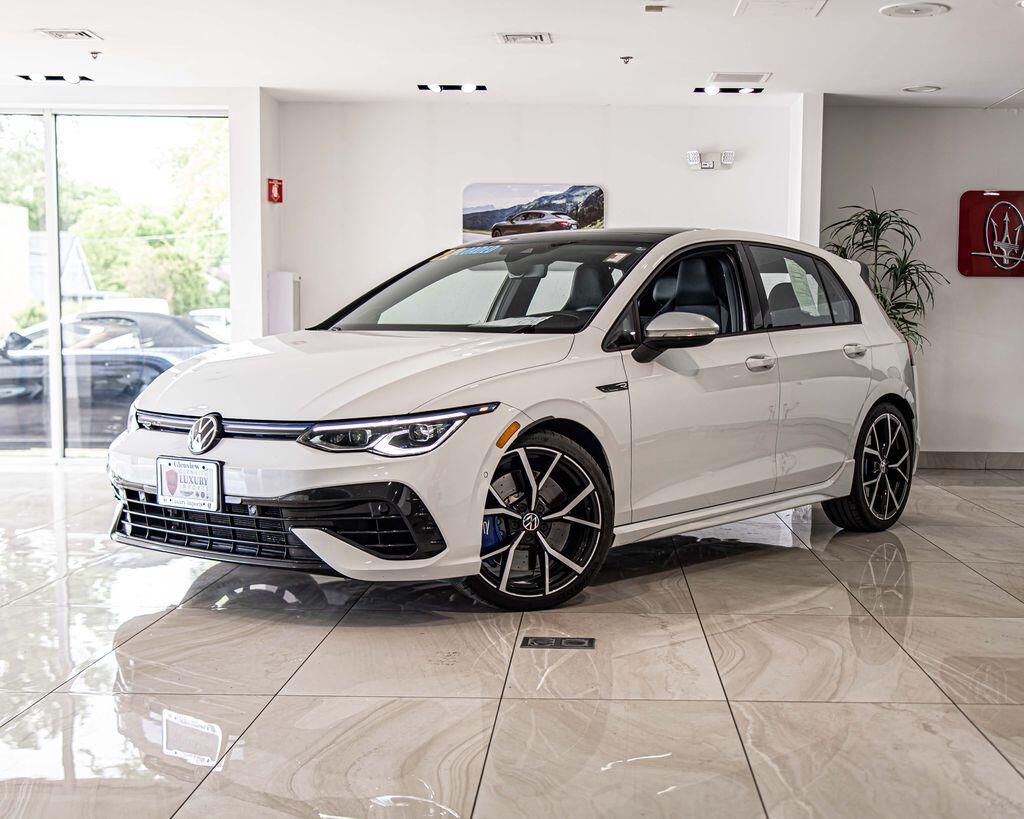 2022 Volkswagen Golf R Golf R 4-door DSG's photo