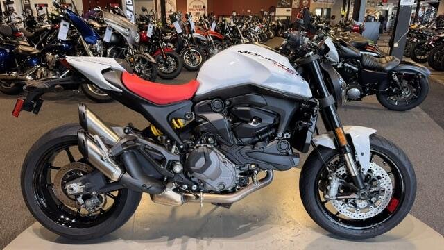 2024 Ducati Monster SP