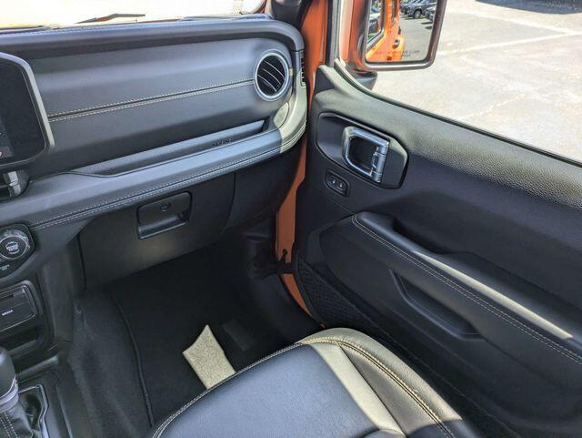 2025 Jeep Wrangler 4-Door Sahara - Photo 17