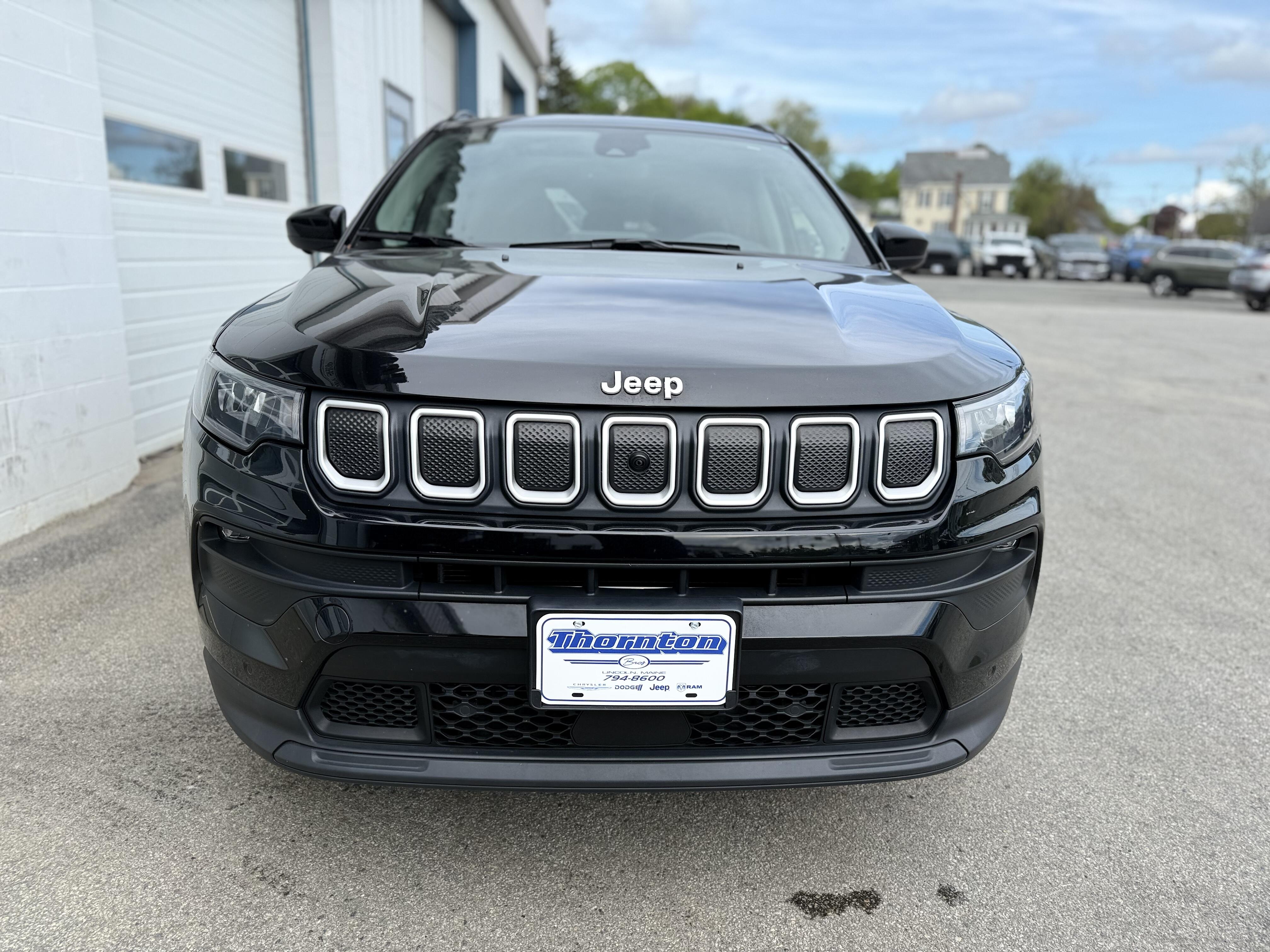 Used 2022 Jeep Compass Latitude with VIN 3C4NJDBB2NT121597 for sale in Lincoln, ME