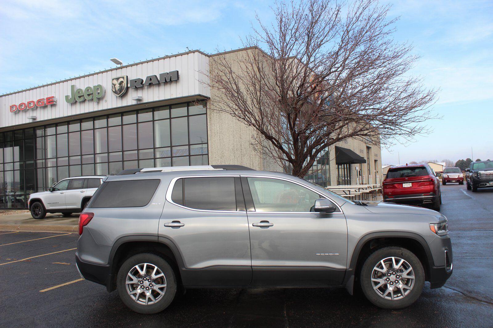 Used 2021 GMC Acadia SLT with VIN 1GKKNULS8MZ183247 for sale in Luverne, Minnesota