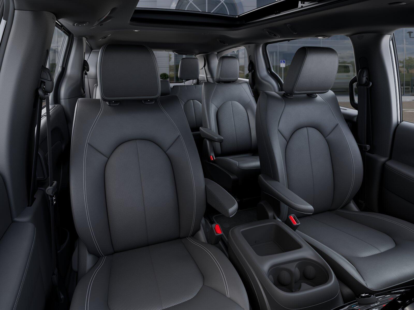 2025 Chrysler Pacifica Select - Photo 35