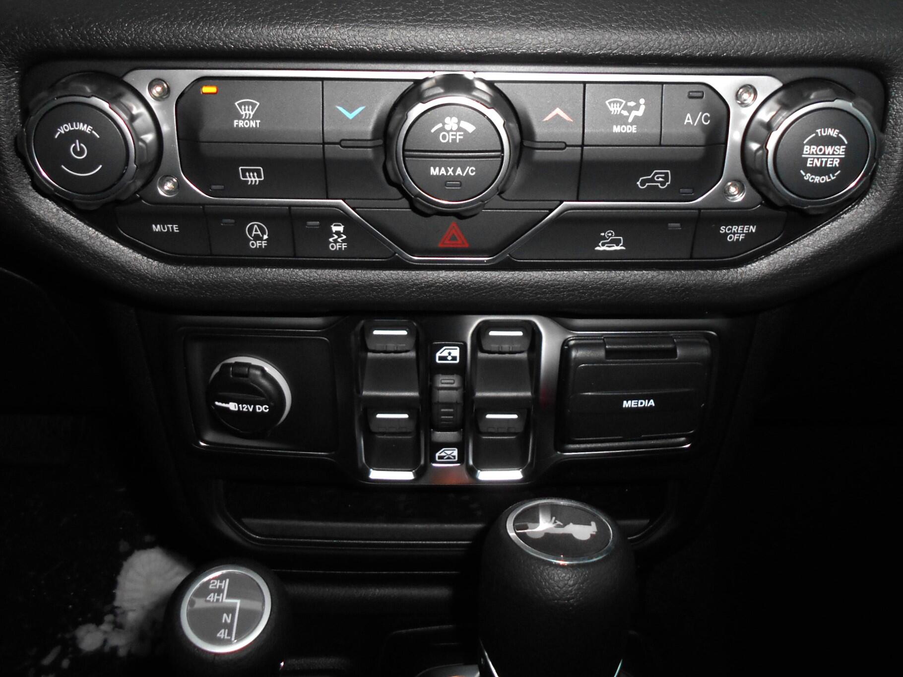 2026 Jeep Wrangler 4-Door Sport - Photo 16