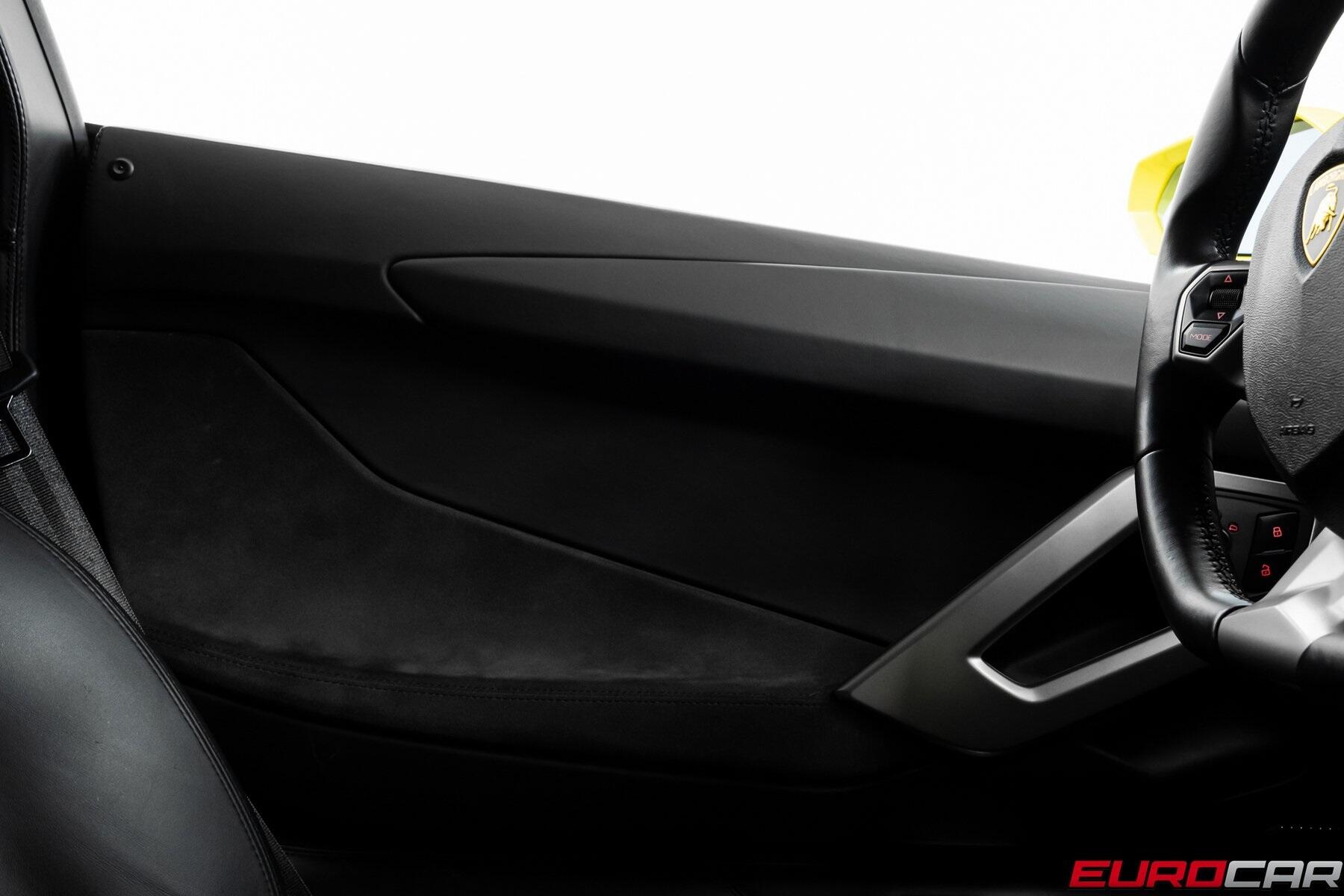 2015 Lamborghini Aventador *FRONT AXLE LIFT * IMMACULATE CONDITION*Image 24