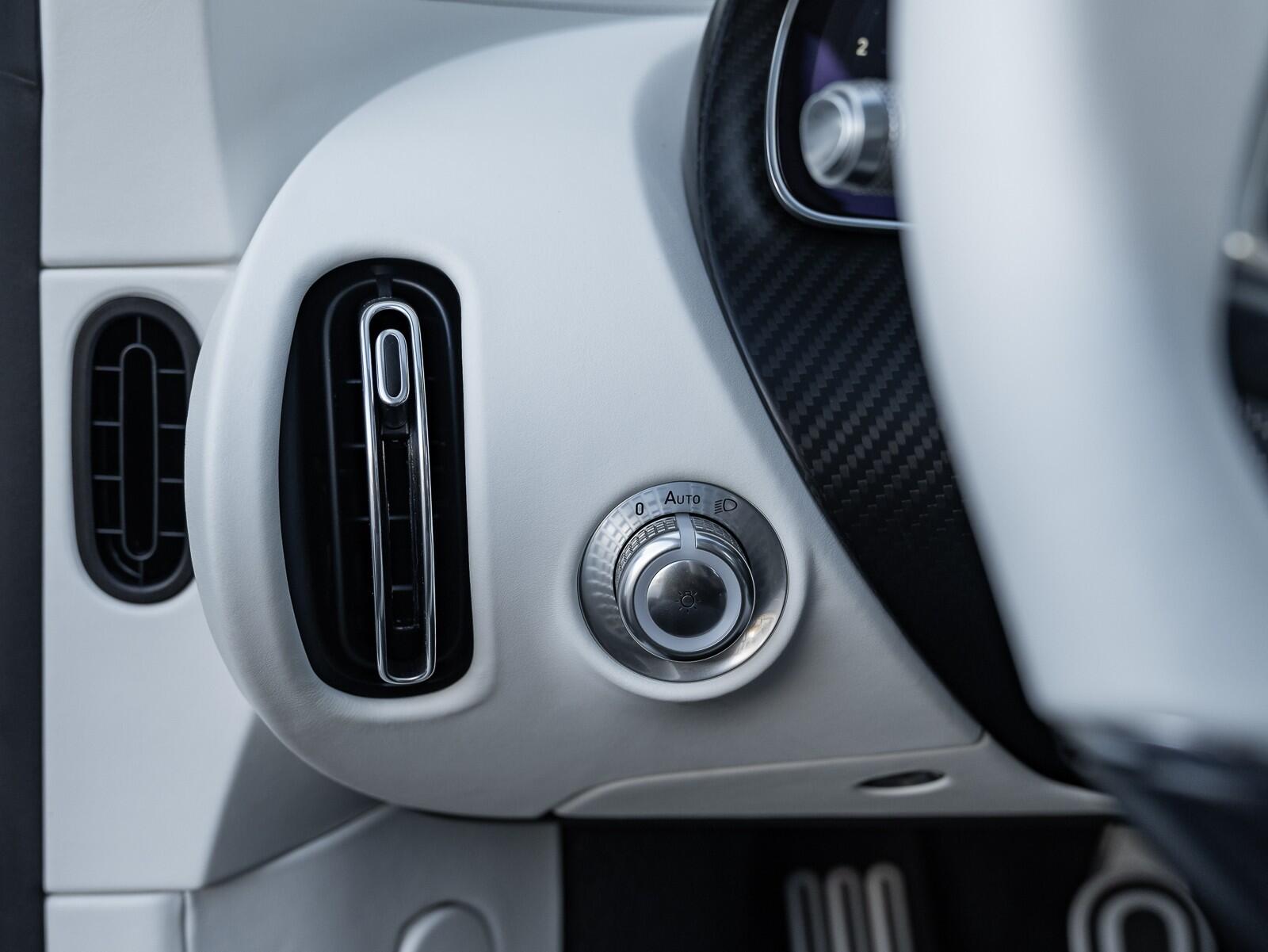 Used 2021 Bugatti Chiron 