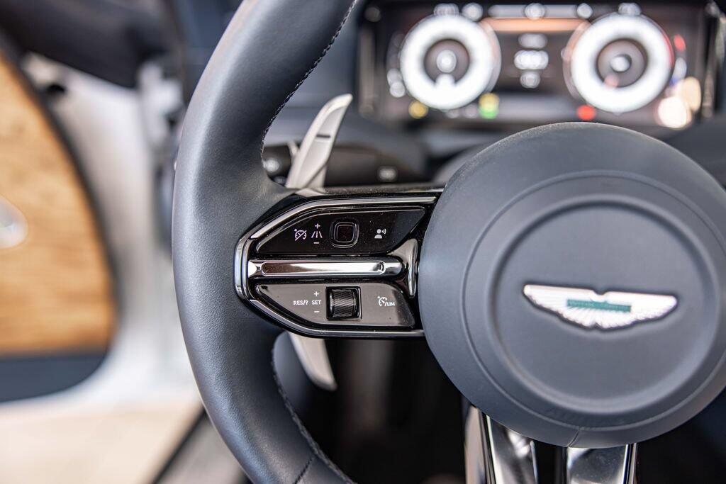 2026 Aston Martin DB12 Base - Photo 24